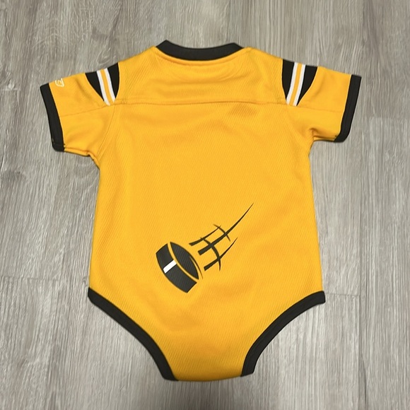 RBK Boston hockey - Picture 2 of 2